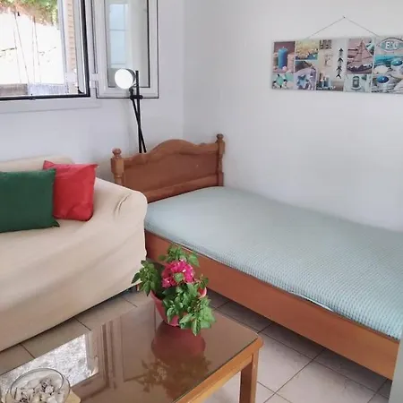 West Red Rock And View Maisonette * Leonídion