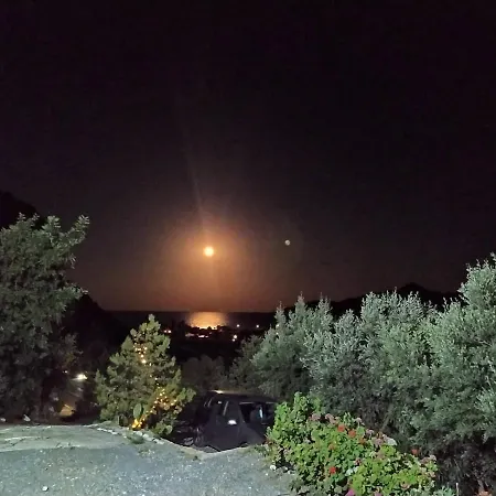 West Red Rock And View Maisonette * Leonídion